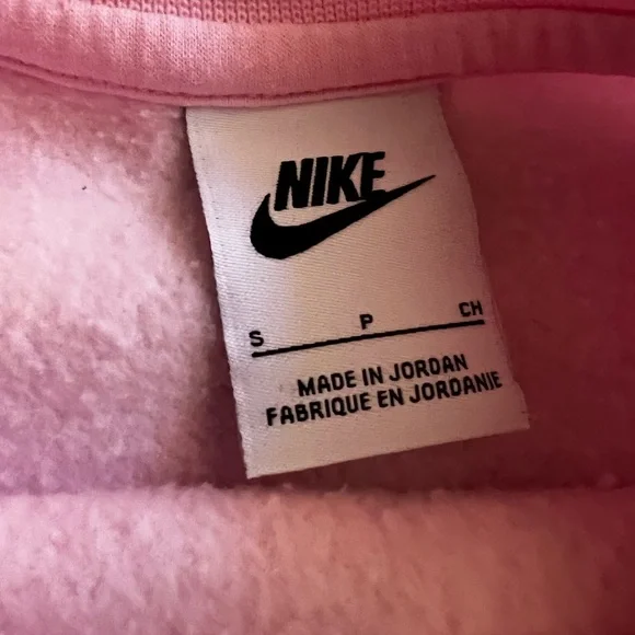 Nike Pink Sweatshirt - Picture 2 of 3